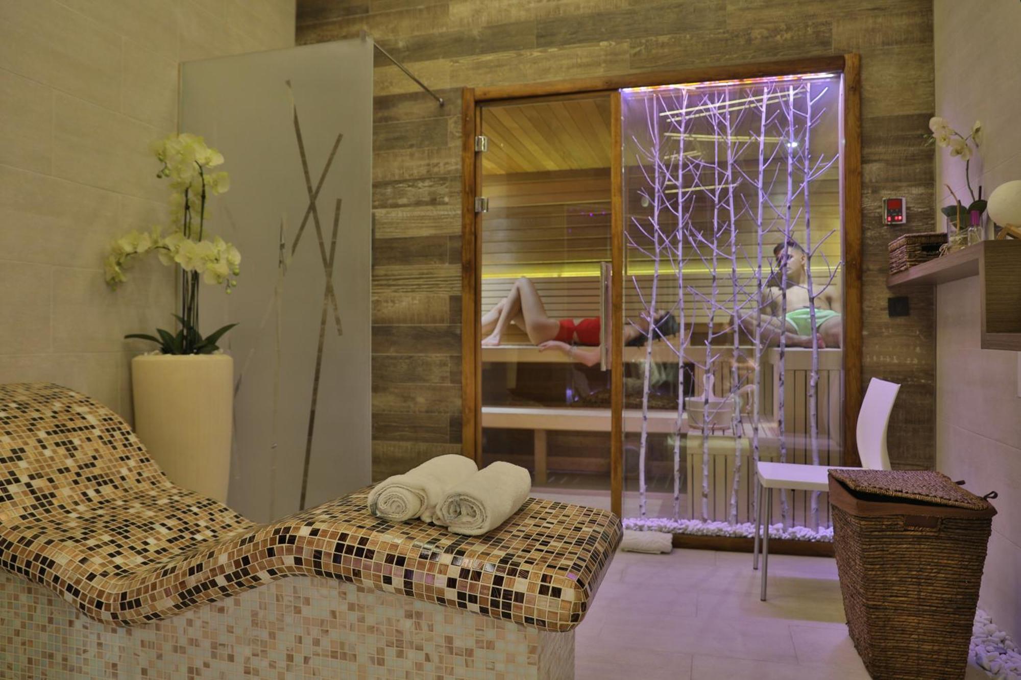 Atera Business Suites Belgrad Dış mekan fotoğraf